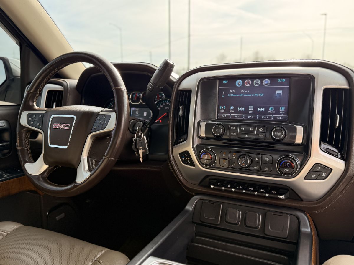 2018 GMC Sierra 1500 SLT - Photo 15