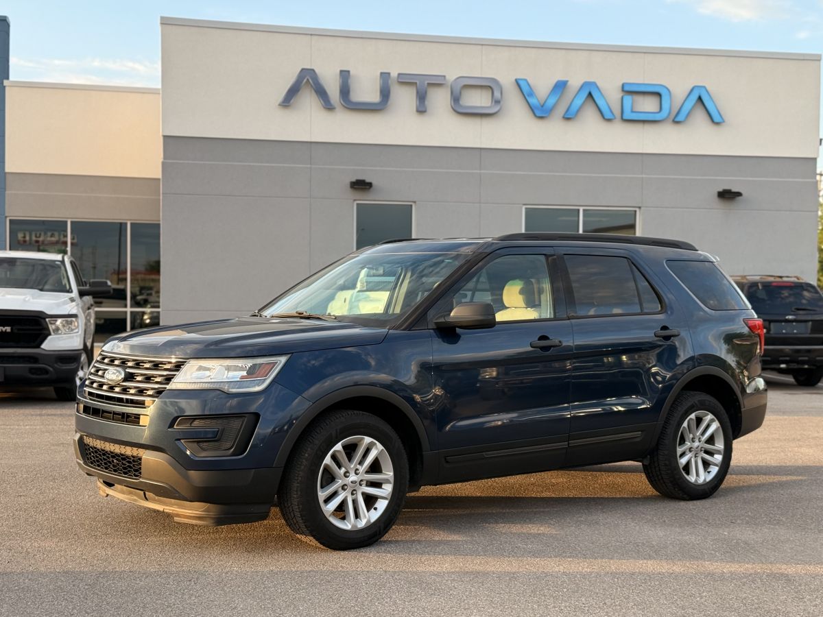 2016 Ford Explorer Base 4WD's photo