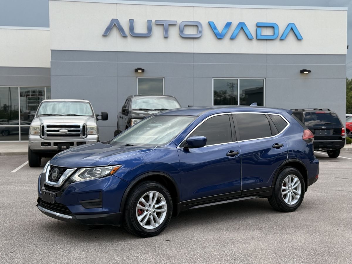 2020 Nissan Rogue S FWD's photo