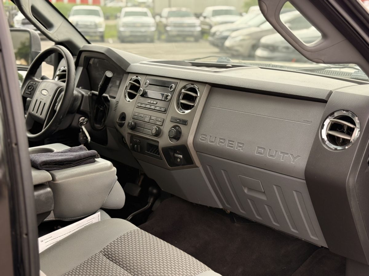 2012 Ford F-250 Super Duty XLT - Photo 14