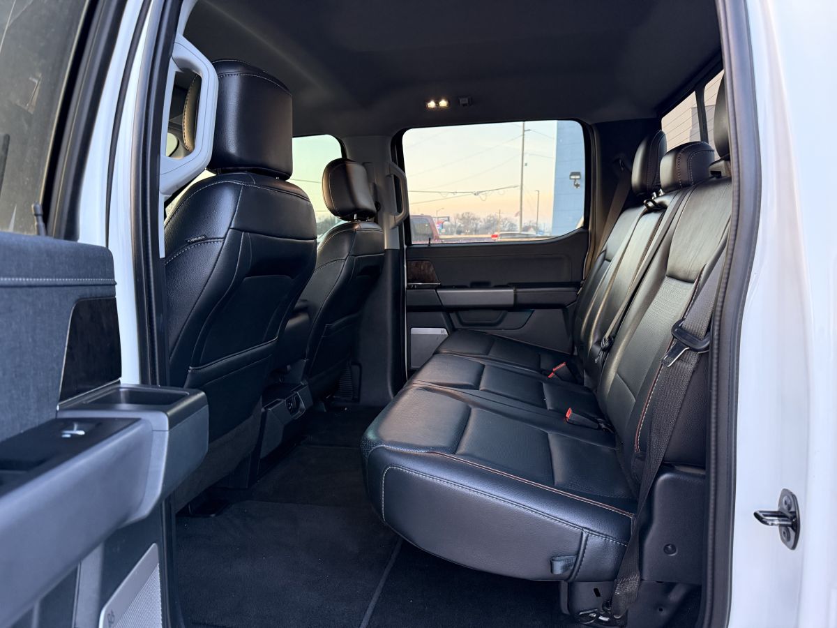 2021 Ford F-150 Lariat - Photo 11