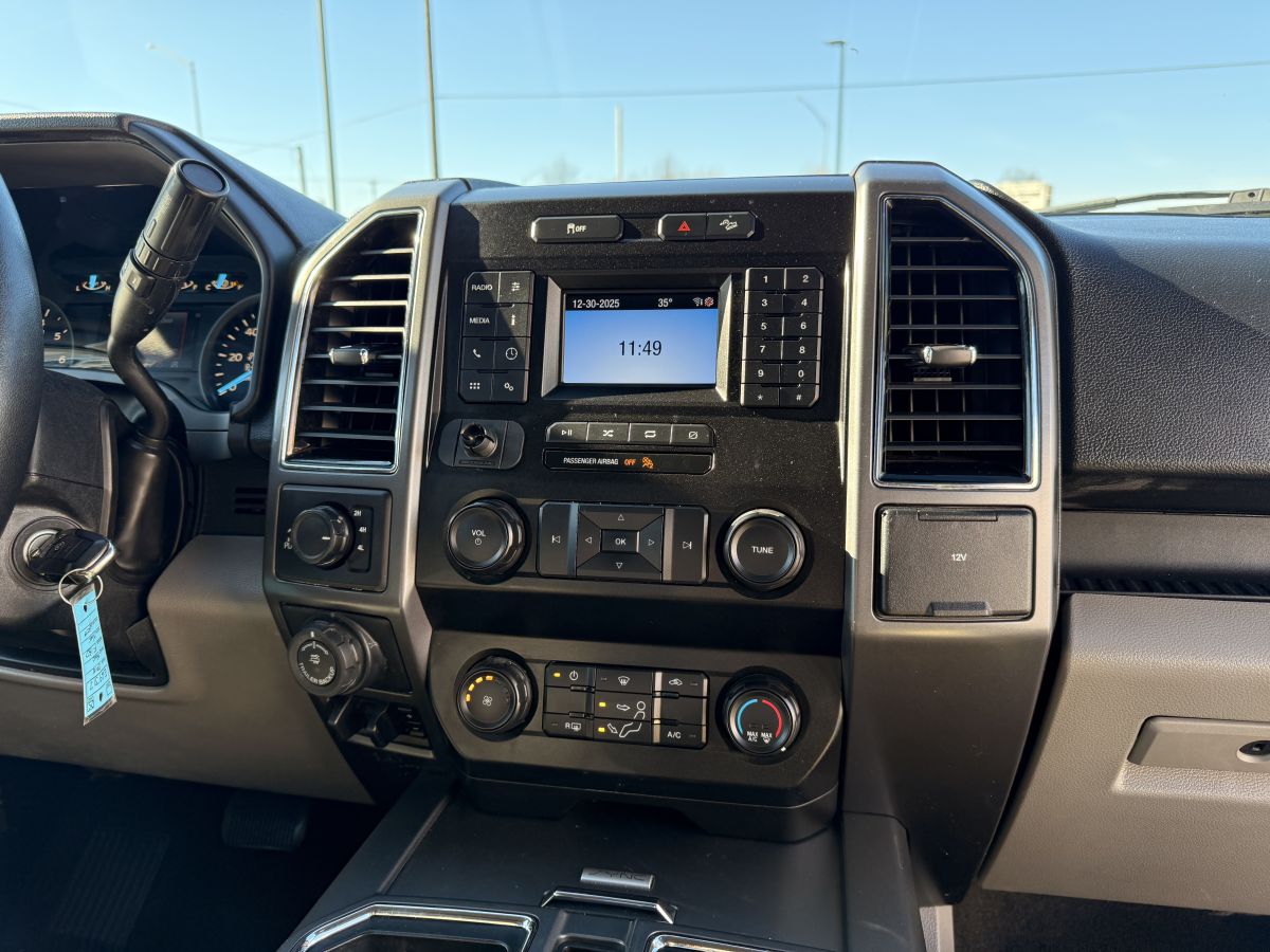 2018 Ford F-150 XLT - Photo 17