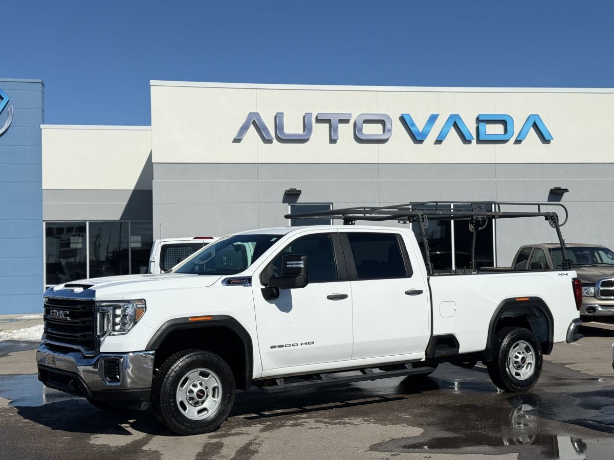 2023 GMC Sierra 4WD Crew Cab Standard Box Pro's photo