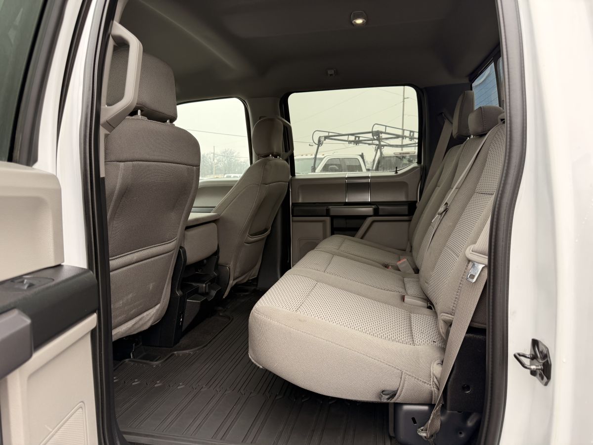 2019 Ford F-150 XLT - Photo 11