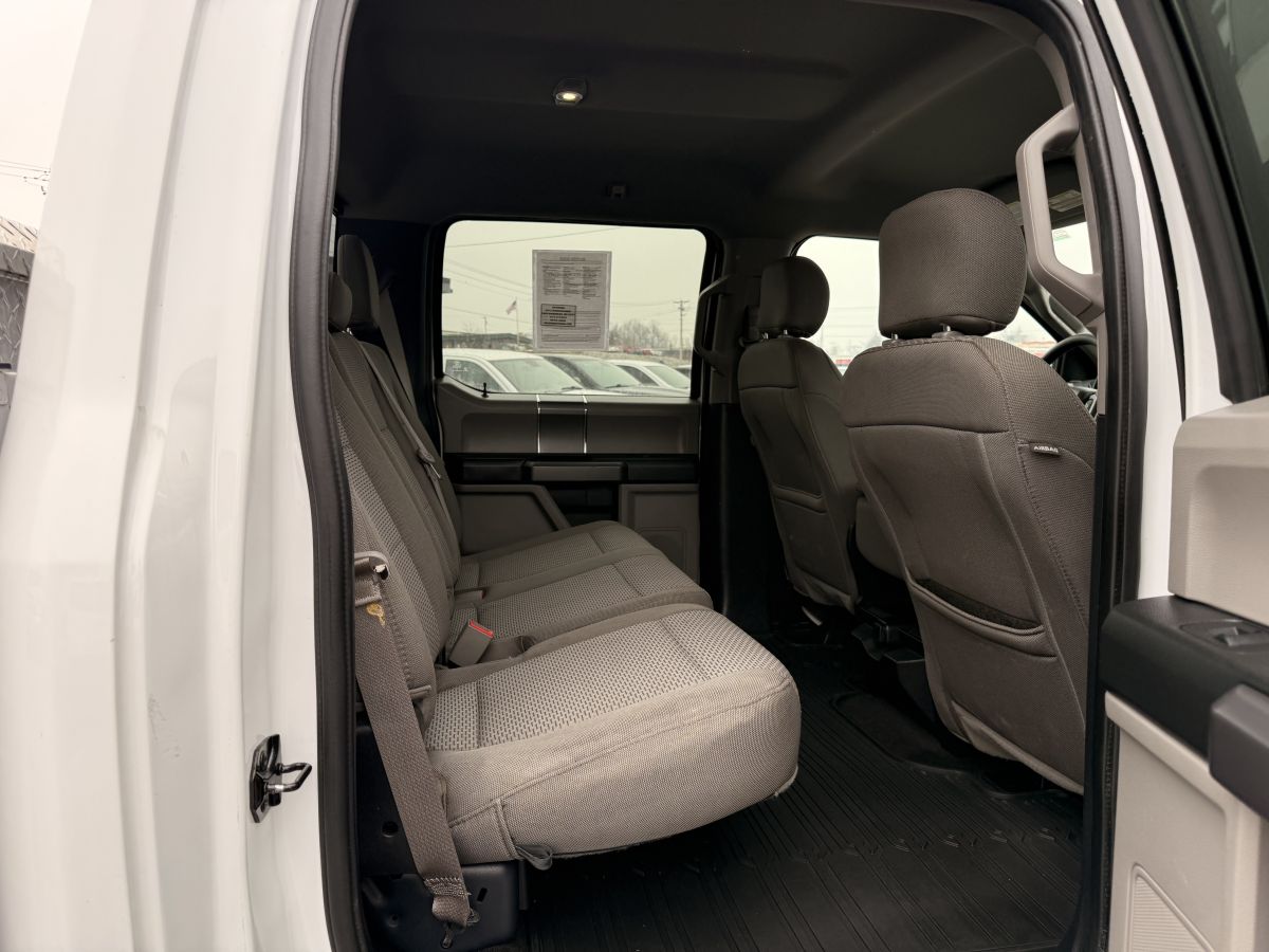 2019 Ford F-150 XLT - Photo 12